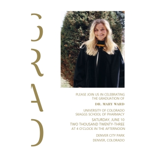 GRADUATION ANNOUNCEMENT